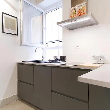 Elegantis Trastevere Modern - Comfort In Charming District * רומא