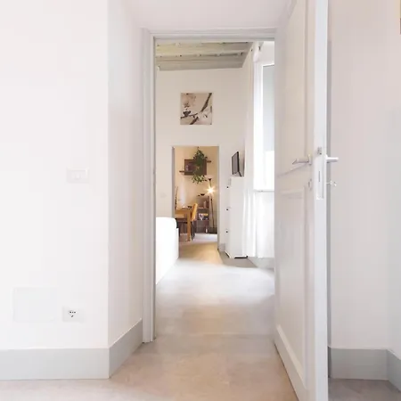 Elegantis Trastevere Modern - Comfort In Charming District