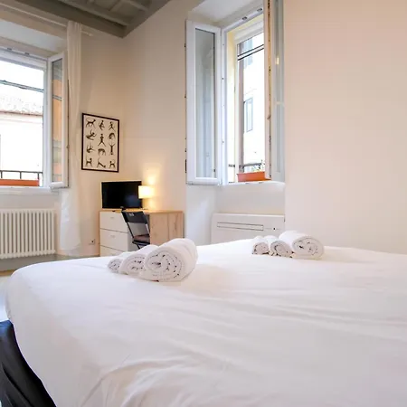 Elegantis Trastevere Modern - Comfort In Charming District 아파트 *