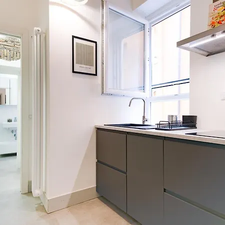 Elegantis Trastevere Modern - Comfort In Charming District * Rome