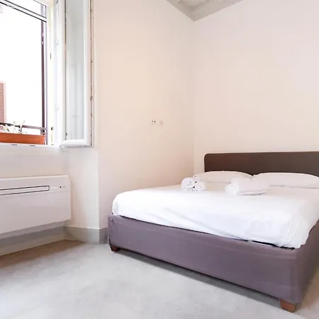 Apartment Elegantis Trastevere Modern - Comfort In Charming District Rome