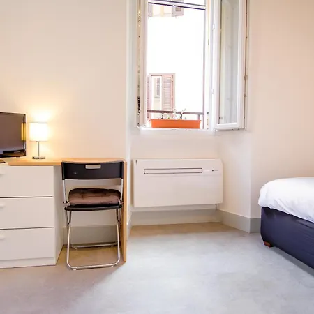 Elegantis Trastevere Modern - Comfort In Charming District *